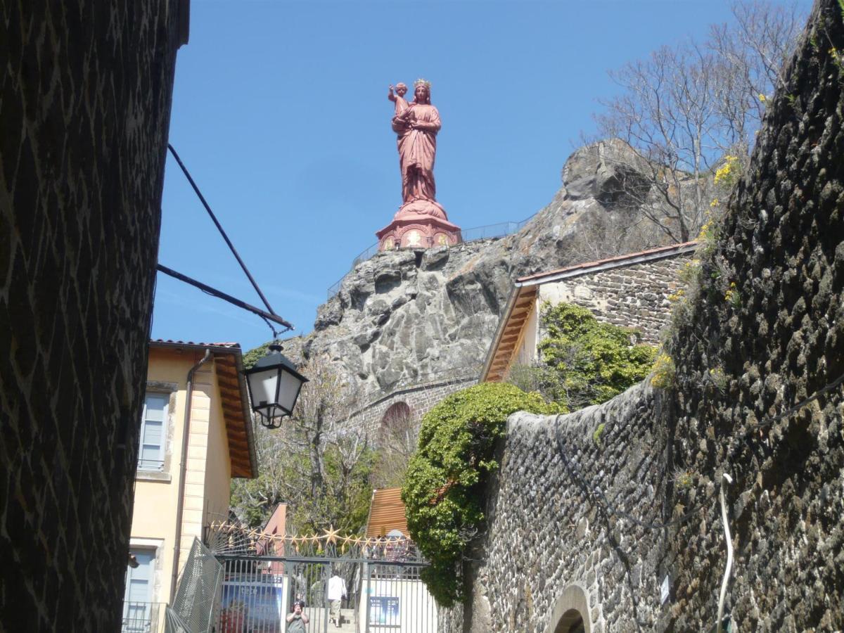Le Puy-en-VelayLe Petit St Jacquesアパートメント エクステリア 写真